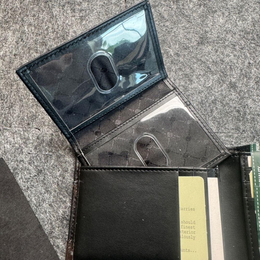 Perry Ellis Portfolio Bifold Passcase Leather Men's Wallet Removable ID Holder - Picture 5 of 11